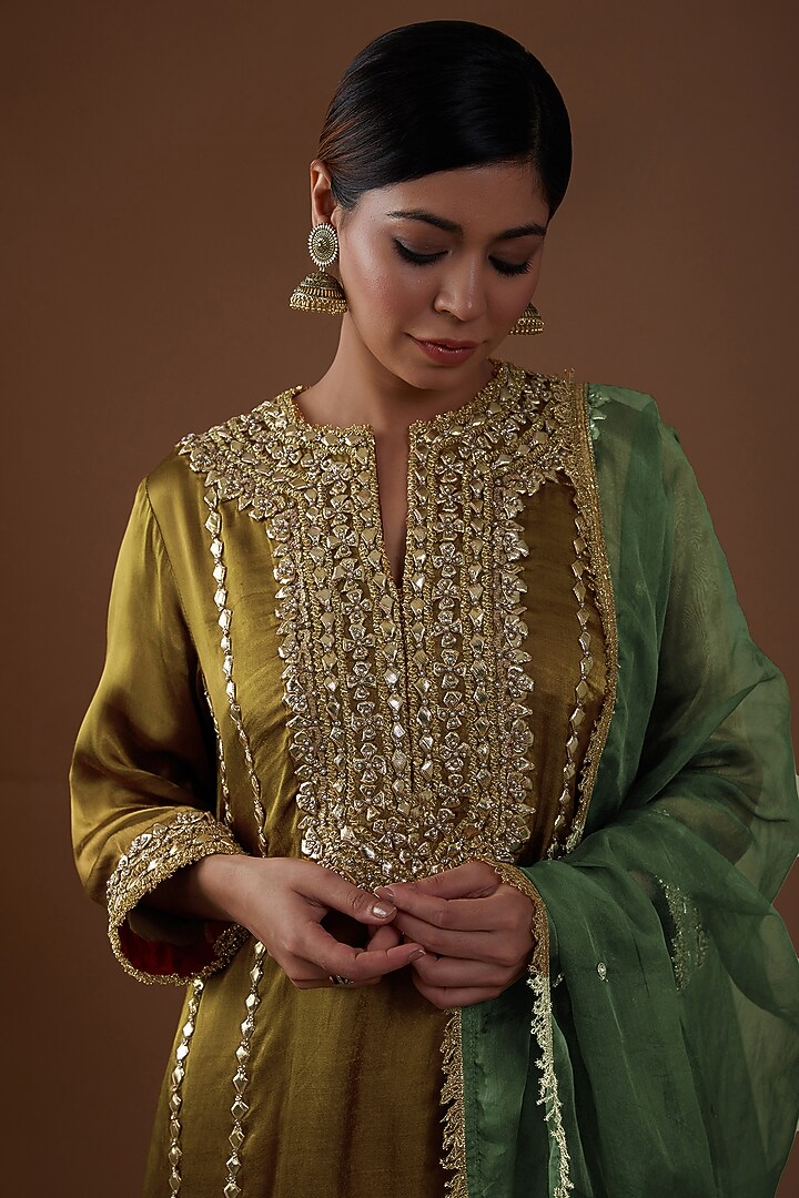 Champagne Gold Mashru Silk Hand Embroidered Kurta Set by Preeti S Kapoor at Pernia's Pop Up Shop