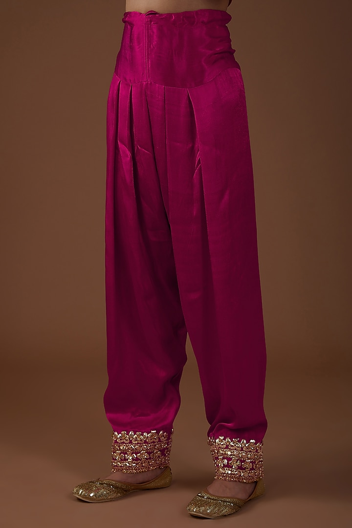 Pink Mashru Silk Hand Embroidered Kurta Set by Preeti S Kapoor at Pernia's Pop Up Shop