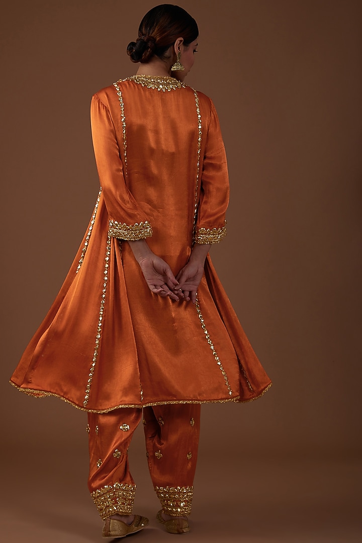 Burnt Amber Mashru Silk Hand Embroidered Kurta Set by Preeti S Kapoor at Pernia's Pop Up Shop