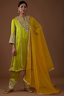 product-color-Yellow