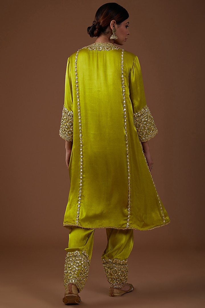Yellow Mashru Silk Hand Embroidered Kurta Set by Preeti S Kapoor at Pernia's Pop Up Shop