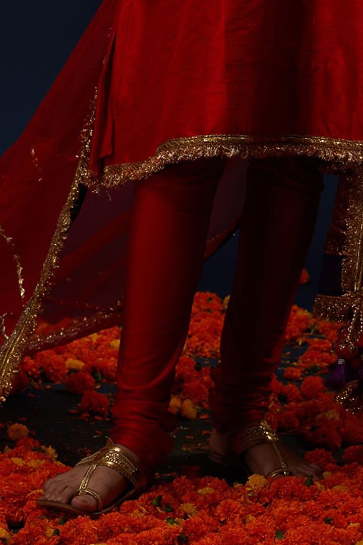 Red Raw Silk Gota & Kundan Embroidered Kurta Set by Preeti S Kapoor at Pernia's Pop Up Shop