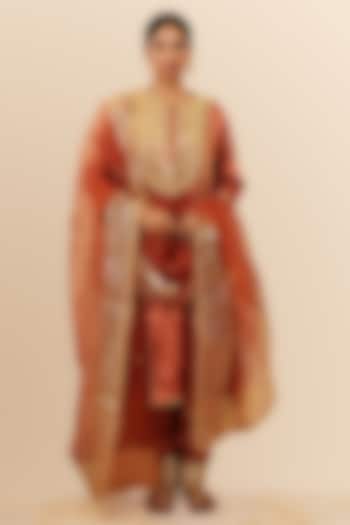 Smoky Amber Mashru Silk Gota & Sequins Hand Embroidered Kurta Set Design by  Preeti S Kapoor at Pernia's Pop Up Shop 2024