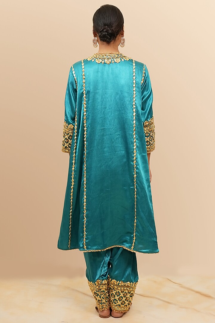 Aquamarine Mashru Silk Gota & Sequins Hand Embroidered Kurta Set by Preeti S Kapoor at Pernia's Pop Up Shop