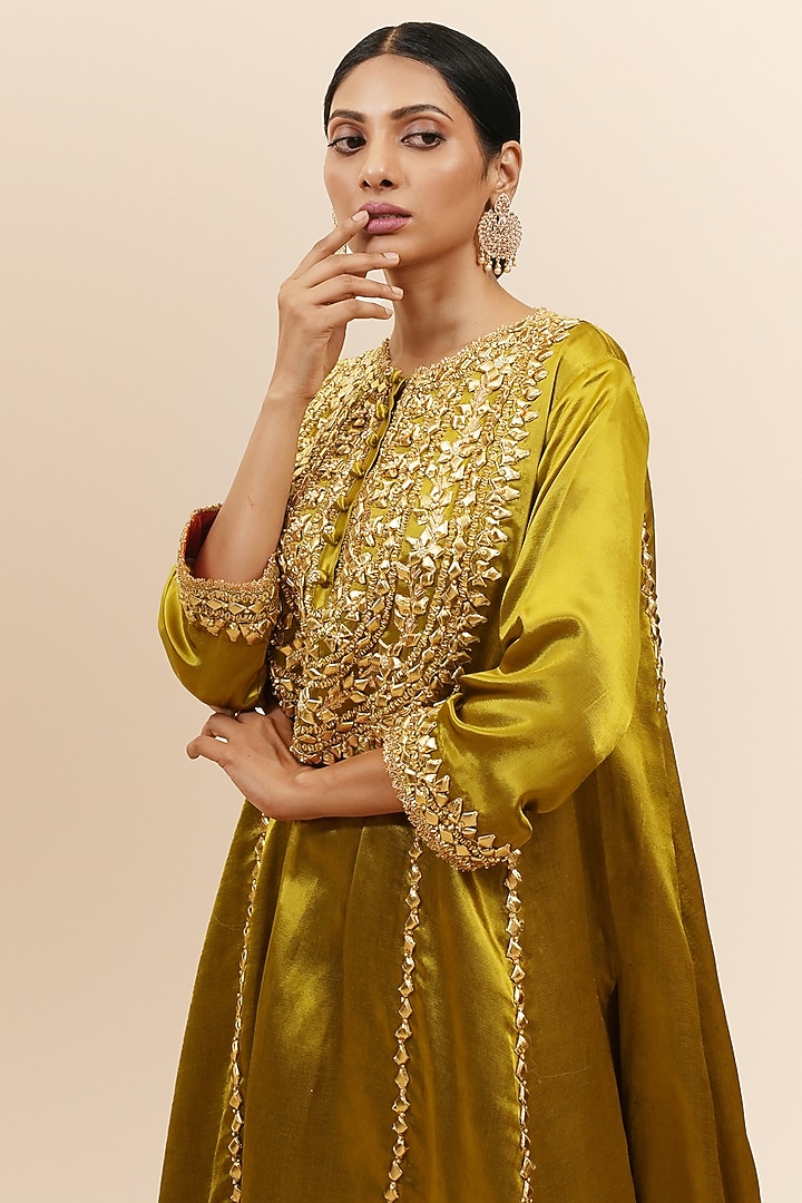 Olive Green Mashru Silk Gota & Sequins Hand Embroidered Kurta Set by Preeti S Kapoor at Pernia's Pop Up Shop