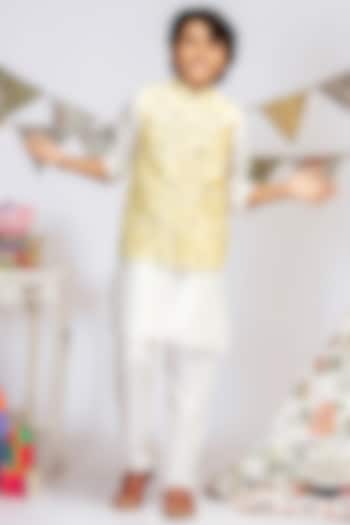 Yellow Printed Bundi Jacket With Kurta Set For Boys by Payal Singhal Kids