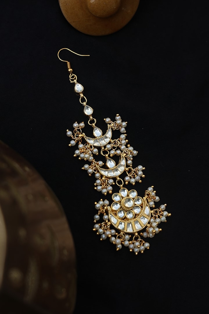 Gold Finish Kundan & Shell Pearl Maangtikka by Paisley Pop at Pernia's Pop Up Shop