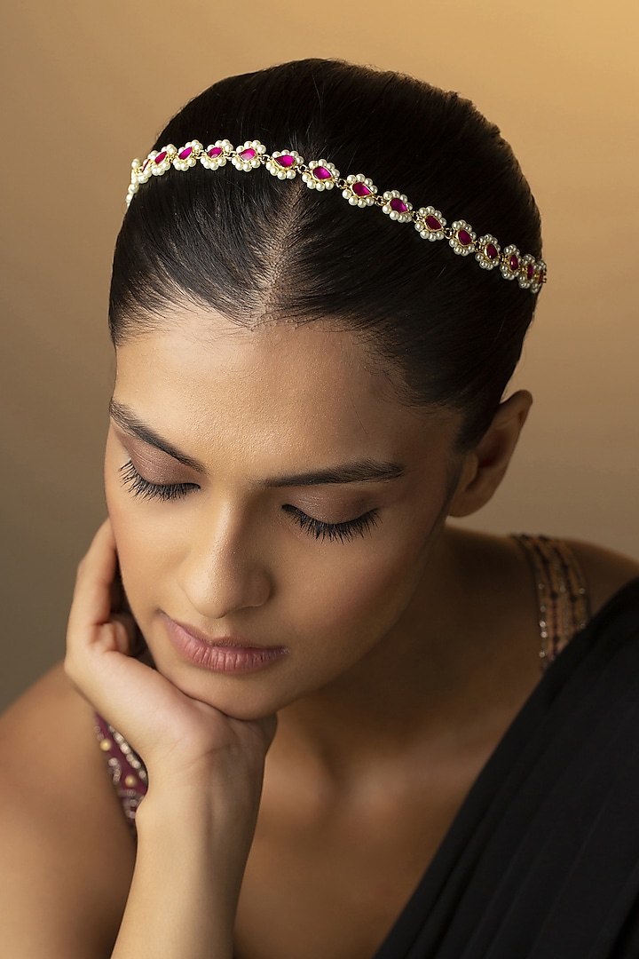 Gold Finish Kundan Polki Handcrafted Mathapatti by Paisley Pop at Pernia's Pop Up Shop