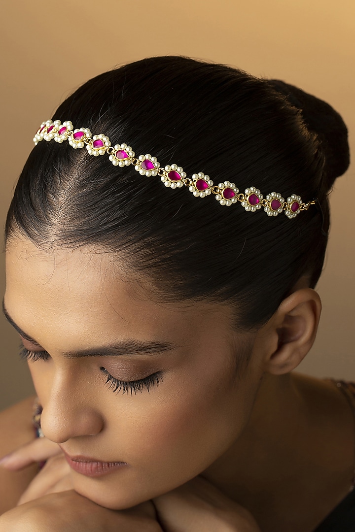 Gold Finish Kundan Polki Handcrafted Mathapatti by Paisley Pop at Pernia's Pop Up Shop