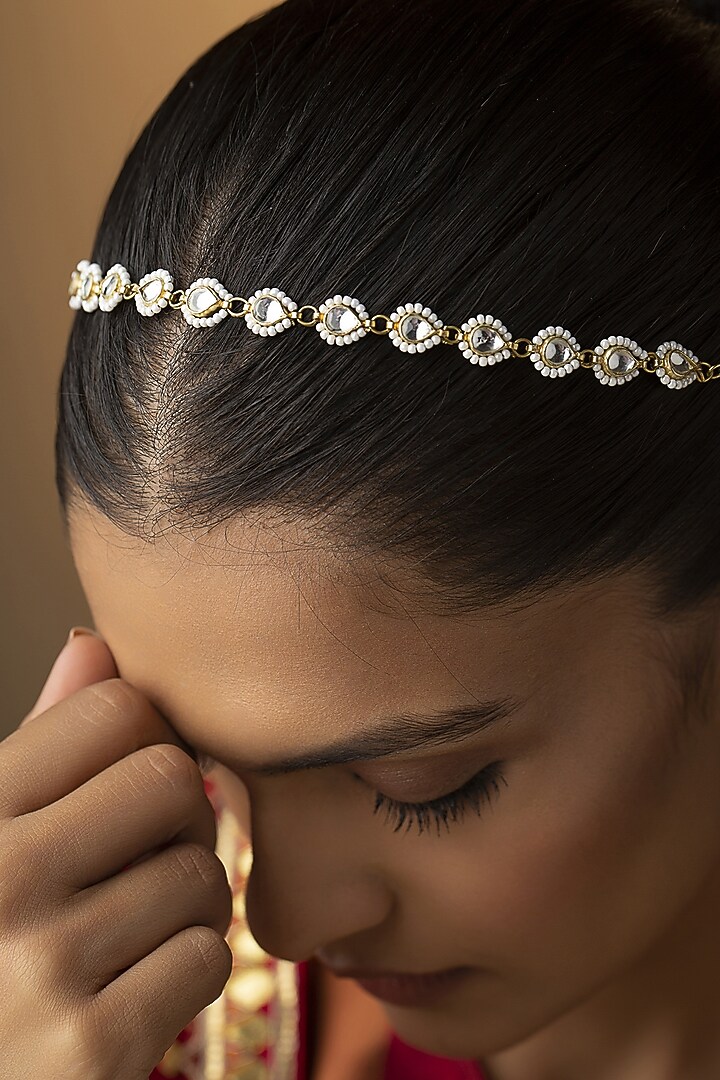 Gold Finish Kundan Polki Handcrafted Mathapatti by Paisley Pop at Pernia's Pop Up Shop