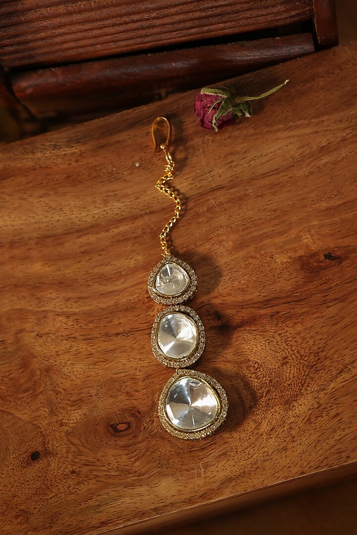 Gold Finish Kundan Polki & Cubic Zirconia Maangtikka by Paisley Pop at Pernia's Pop Up Shop