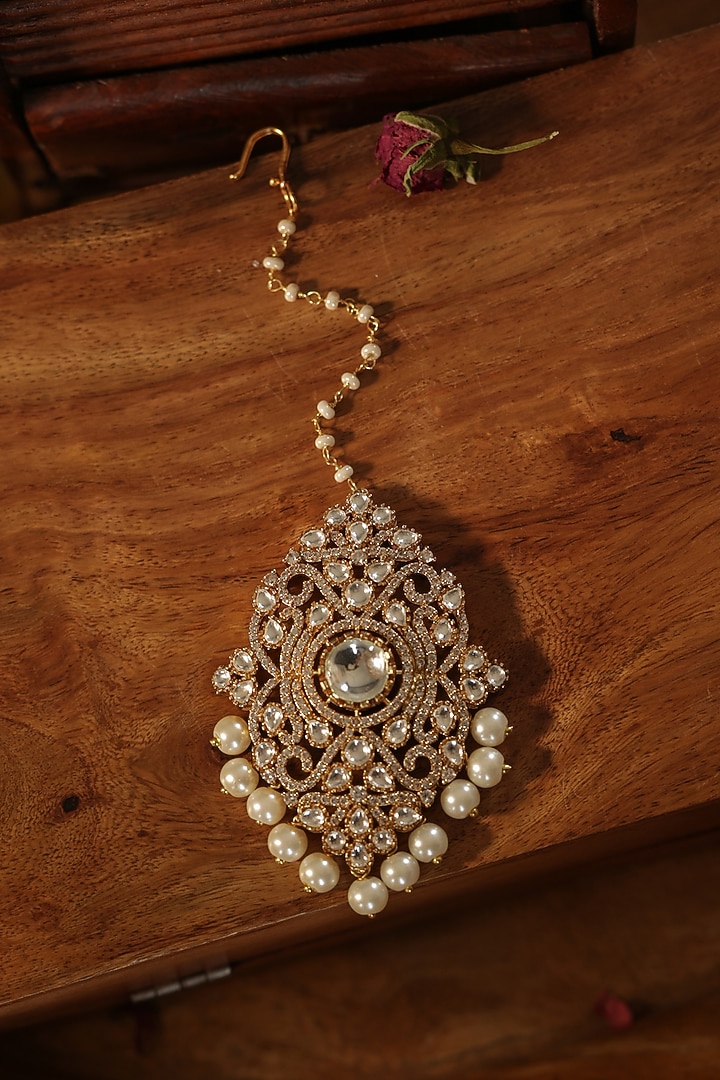 Gold Finish Kundan Polki & Cubic Zirconia Maangtikka by Paisley Pop at Pernia's Pop Up Shop