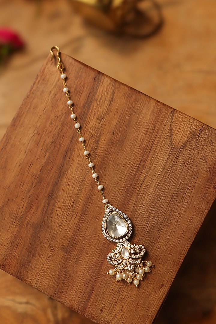 Gold Finish Kundan Polki & Shell Pearl Maangtikka by Paisley Pop at Pernia's Pop Up Shop