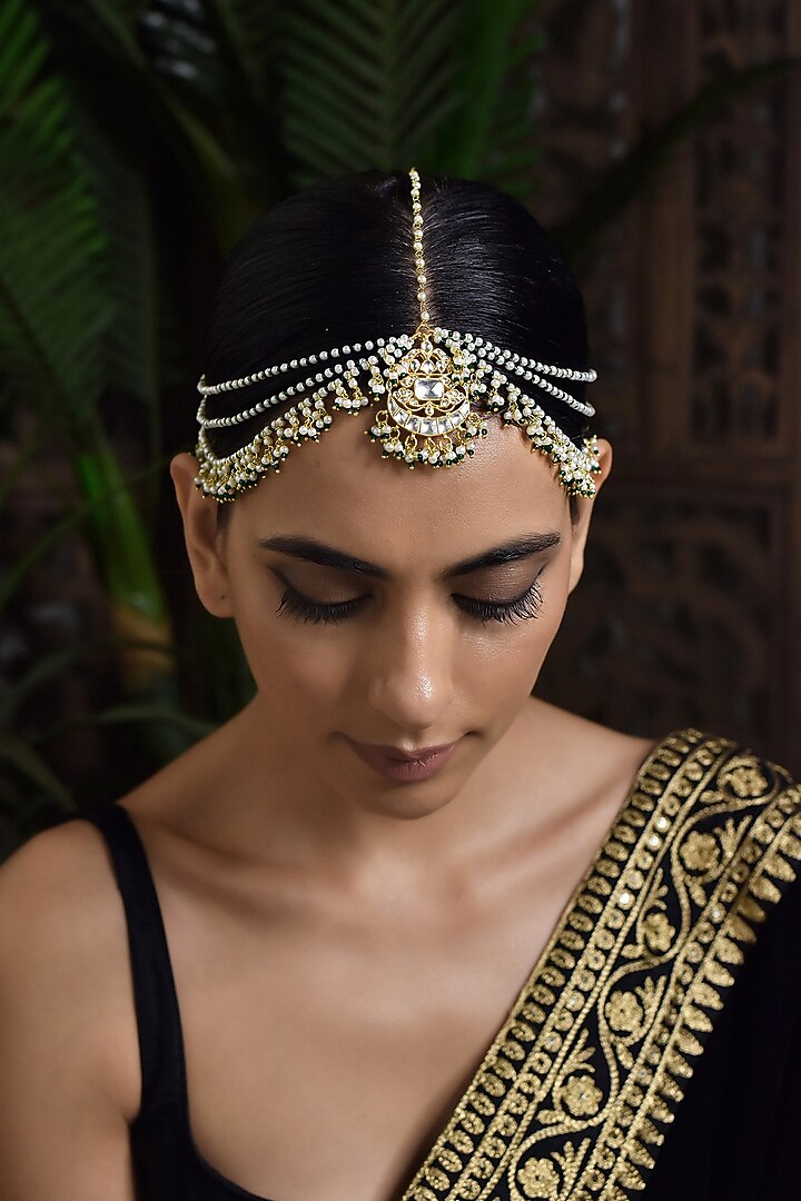 Gold Finish Kundan Polki Mathapatti by Paisley Pop at Pernia's Pop Up Shop