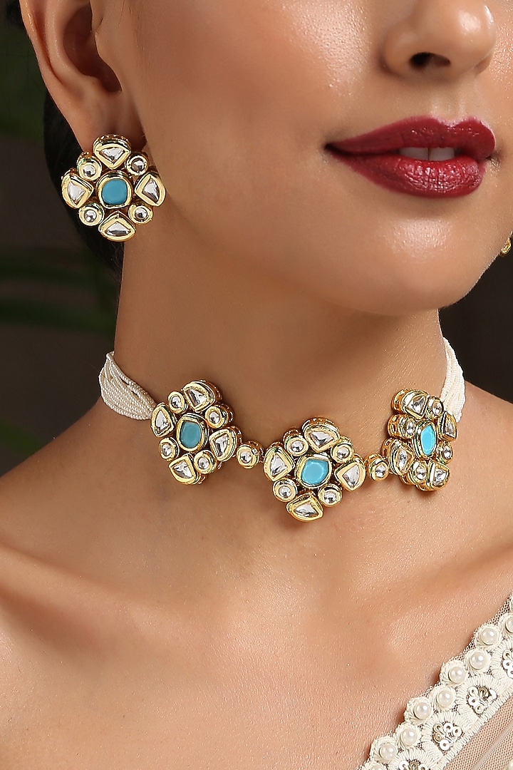 Gold Finish Choker Necklace Set With Kundan & Stones by Paisley Pop at Pernia's Pop Up Shop