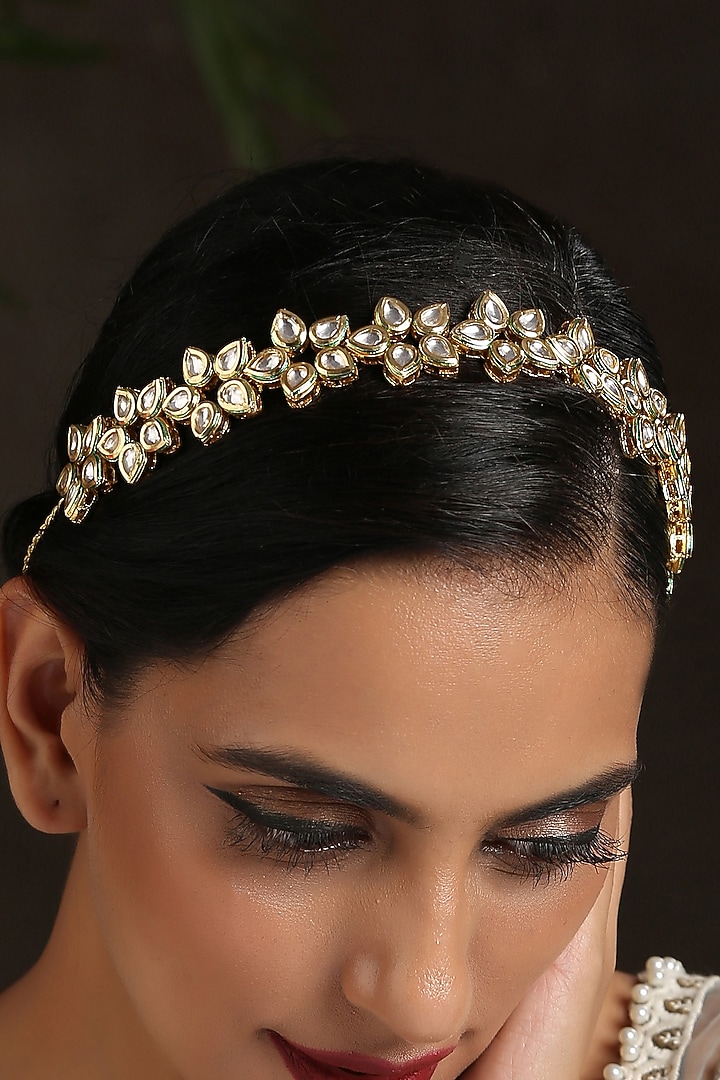 Gold Finish Kundan Polki & Shell Pearl Matha Patti by Paisley Pop at Pernia's Pop Up Shop
