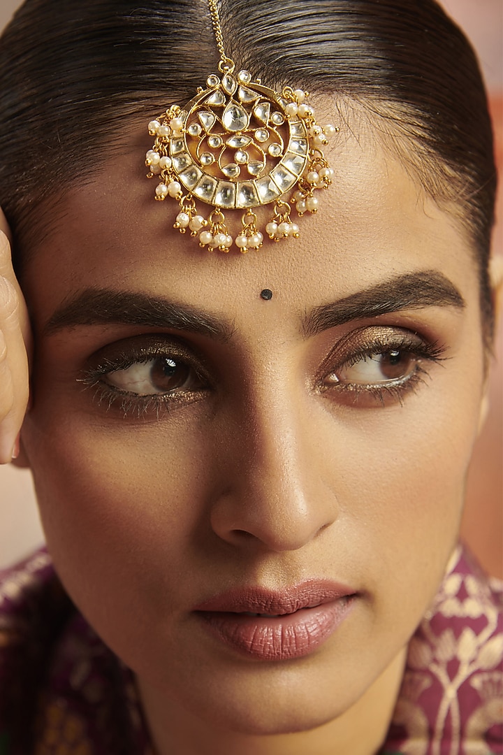 Gold Finish Kundan Polki & Pearl Maang Tikka by Paisley Pop at Pernia's Pop Up Shop