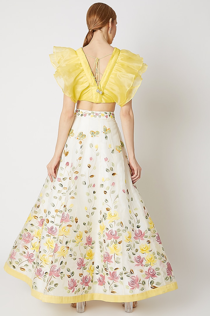 Ivory Floral Painted Wedding Lehenga With Blouse by Priti Sahni at Pernia's Pop Up Shop
