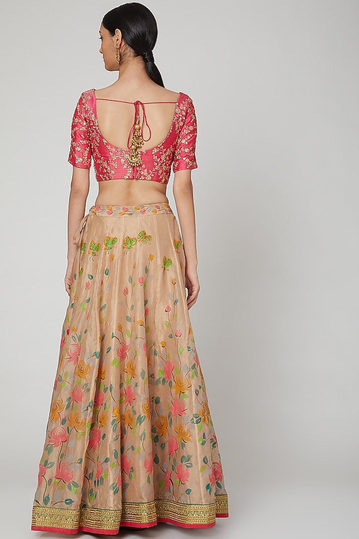 Beige & Pink Embroidered Wedding Lehenga Set by Priti Sahni at Pernia's Pop Up Shop