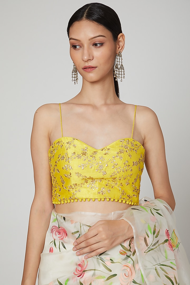 Ivory & Yellow Ruffled Party Wear Saree Set by Priti Sahni at Pernia's Pop Up Shop