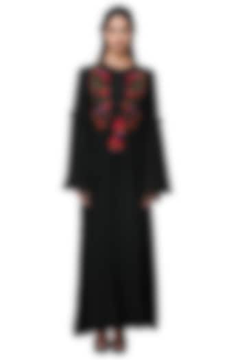 Black Embroidered Kaftan Maxi Dress by Pinnacle By Shruti Sancheti