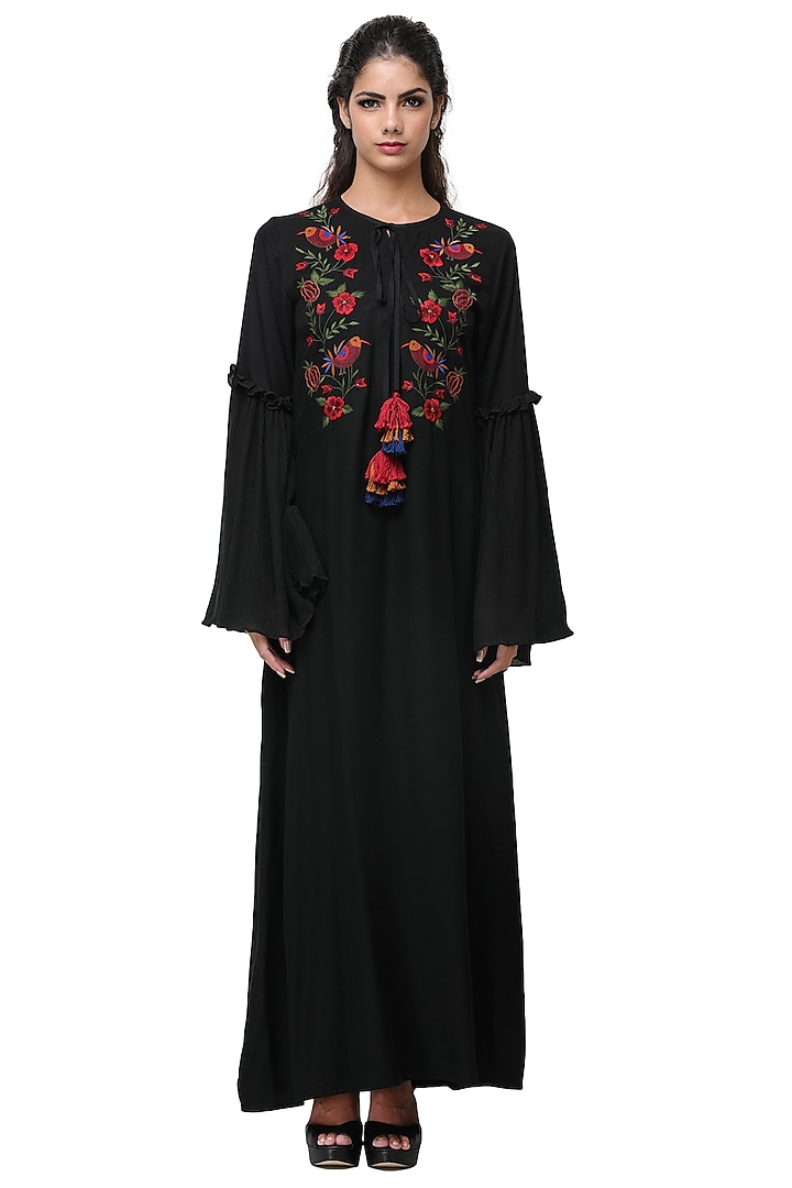 Black Embroidered Kaftan Maxi Dress by Pinnacle By Shruti Sancheti
