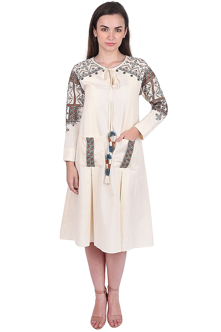White Tribal Embroidered Tunic by Pinnacle By Shruti Sancheti