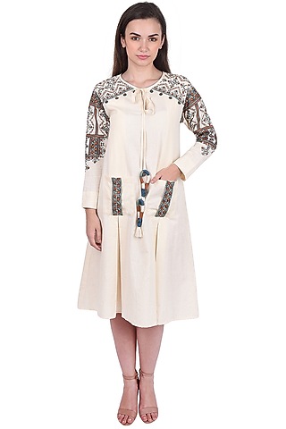 White Tribal Embroidered Tunic by Pinnacle By Shruti Sancheti