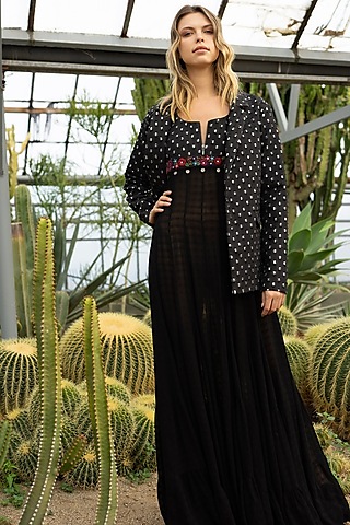 Buy Black Blazer Dress for Women Online from India's Luxury Designers 2023