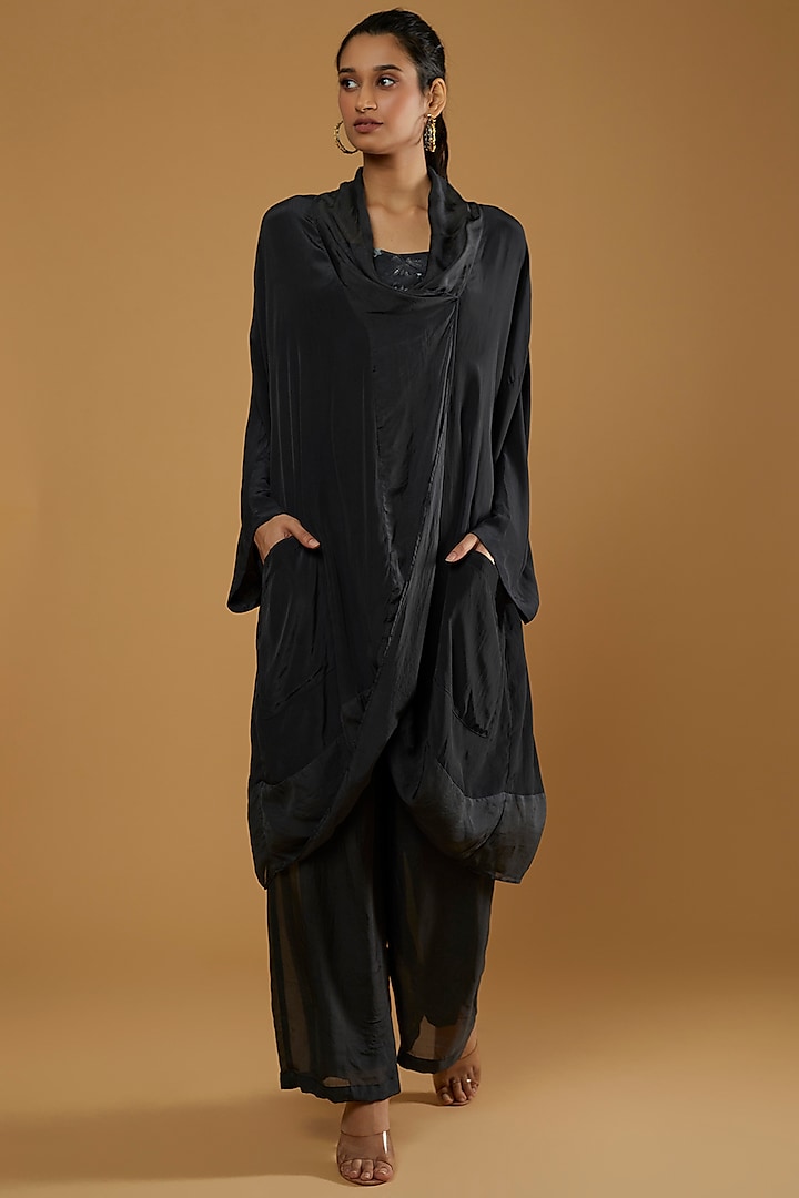 Black Viscose Tunic Set by Pinnacle By Shruti Sancheti at Pernia's Pop Up Shop