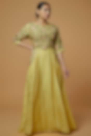Yellow Embroidered Skirt Set by Pinnacle by Shruti Sancheti