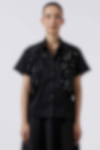 Black Cotton Hand Embroidered Shirt by Pallavi Swadi at Pernia's Pop Up Shop