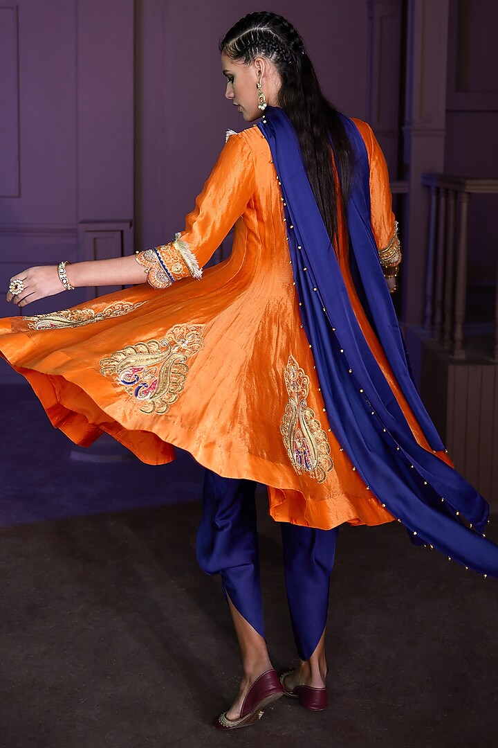 Orange Chanderi Embellished Kurta Set by PRATIBHA SULTANIA at Pernia's Pop Up Shop