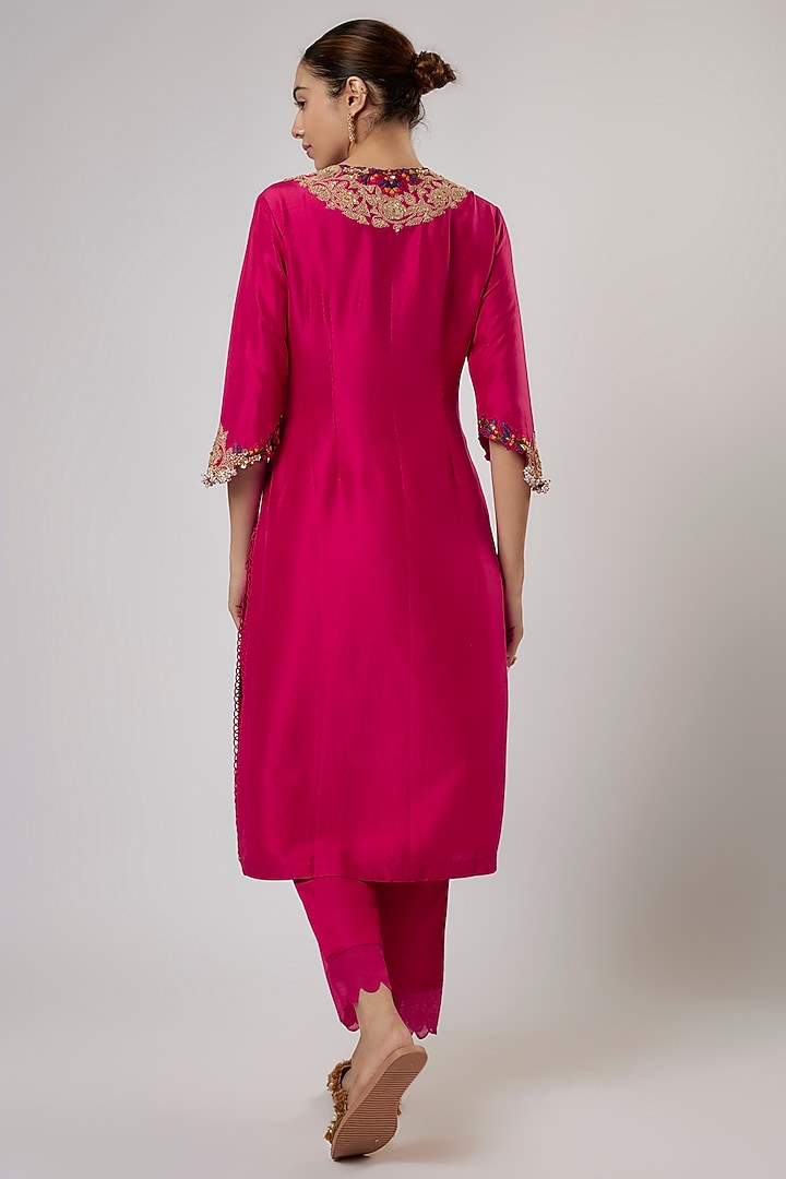 Fuchsia Silk Resham Work Kurta Set by Prisho at Pernia's Pop Up Shop