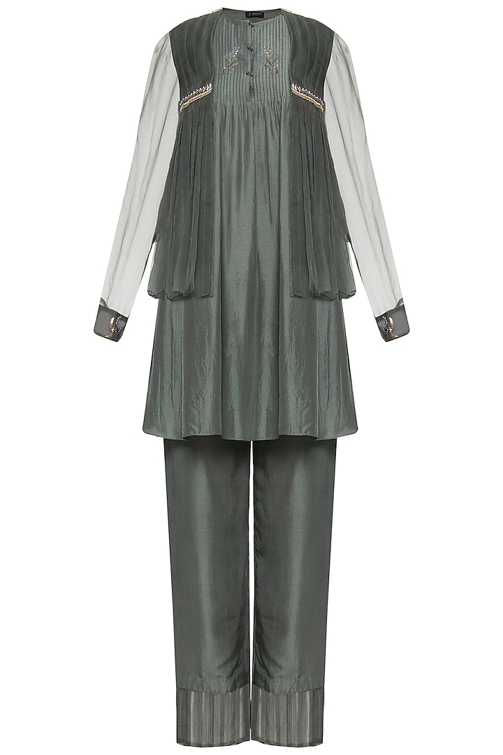 Olive jacket with pants and inner available only at Pernia's Pop Up Shop.
