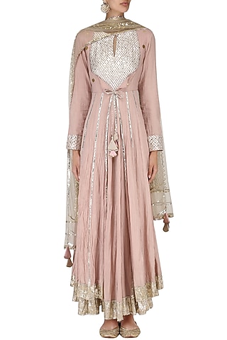 Blush Pink Layered Kalidaar Kurta Set by Priyanka Singh