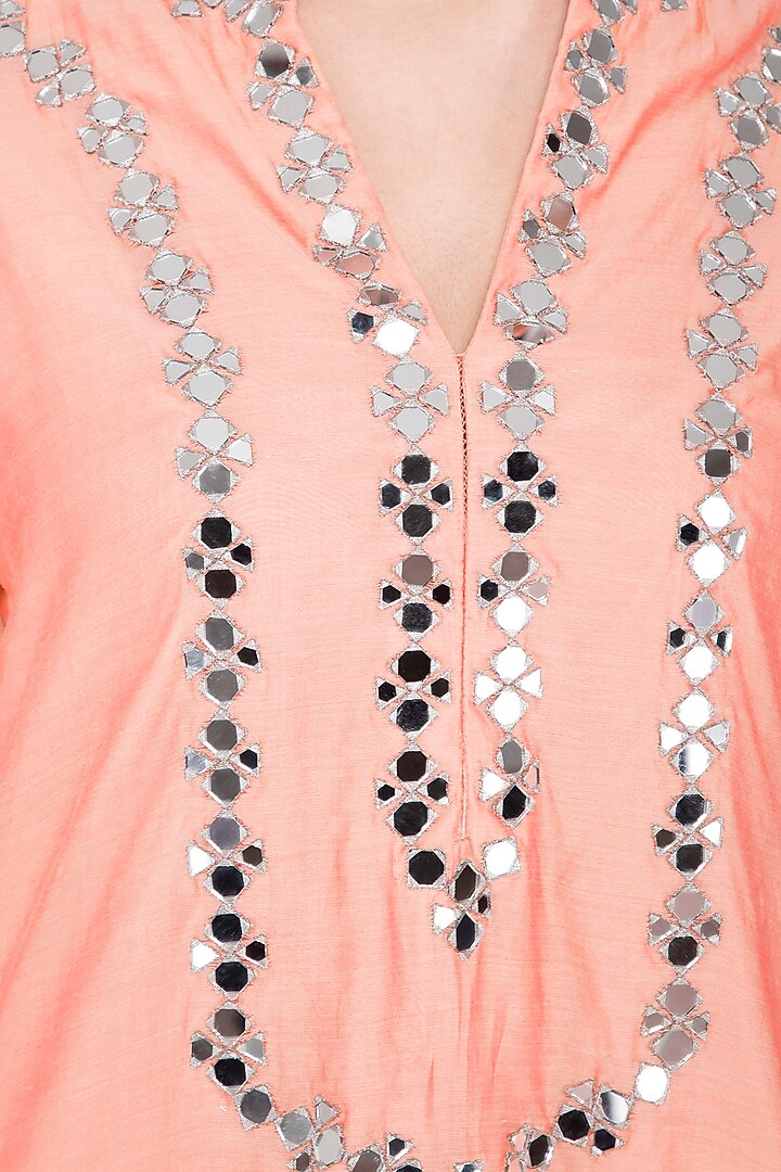 Peach Embroidered Kurta Set by Preeti S Kapoor at Pernia's Pop Up Shop