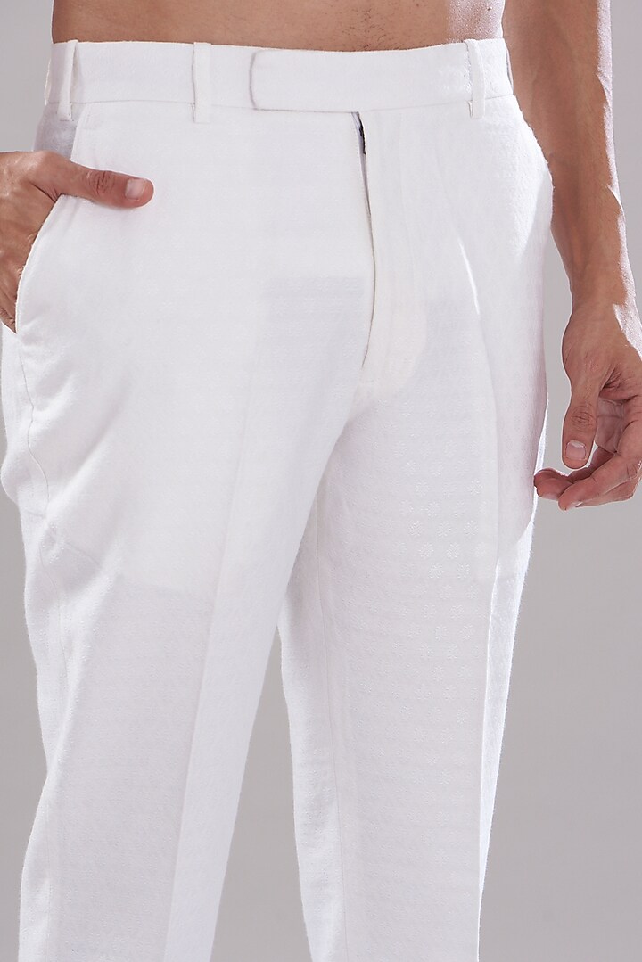 White Cotton Kurta Set by PUNEET KAPOOR LABEL at Pernia's Pop Up Shop