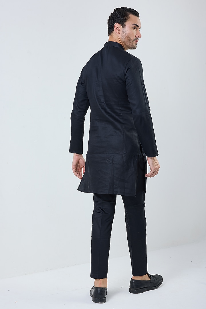 Black Cotton Thread Work Kurta by PUNEET KAPOOR LABEL at Pernia's Pop Up Shop