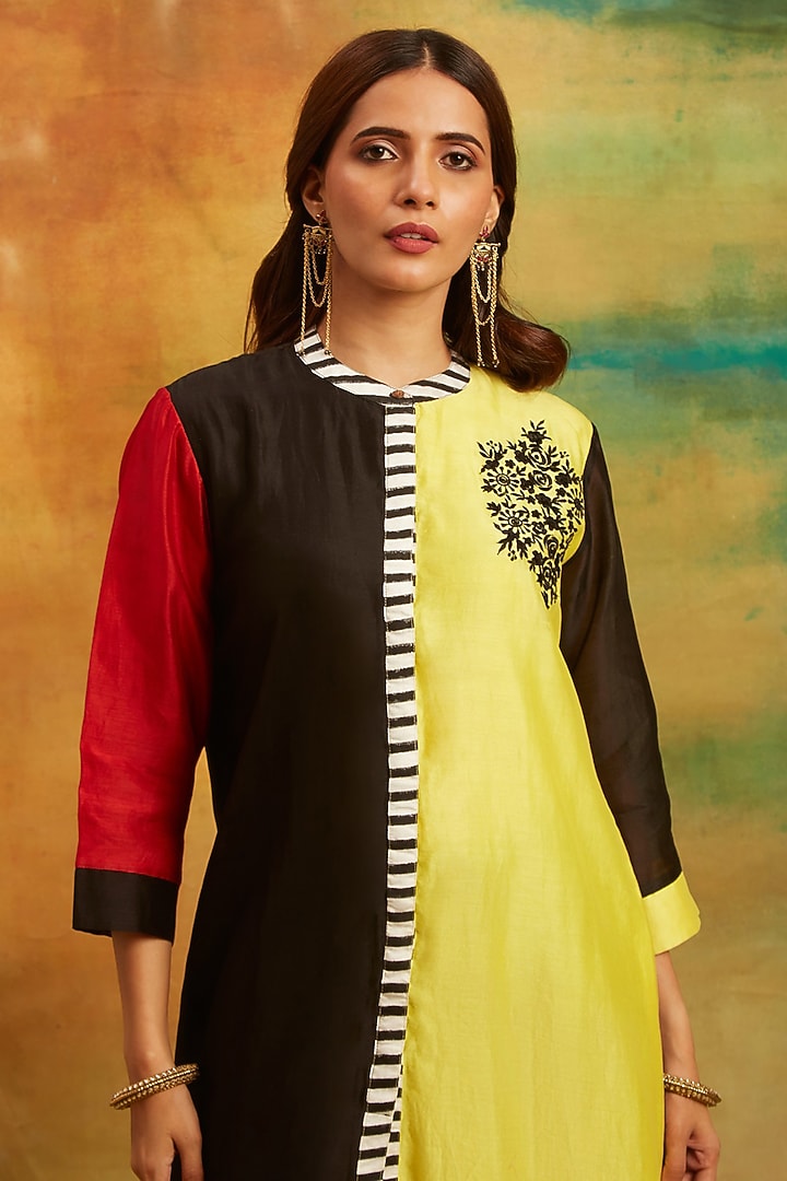 Yellow & Black Chanderi Silk Thread Embroidered Asymmetric Kurta Set by PTRAANI at Pernia's Pop Up Shop