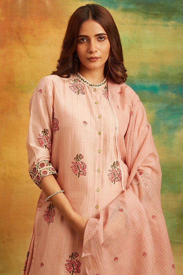 Beige Chanderi Silk Handblock Printed Kurta Set by PTRAANI at Pernia's Pop Up Shop