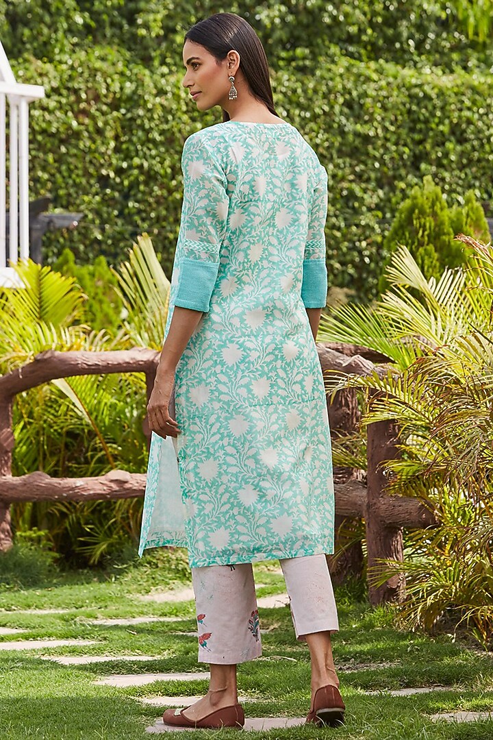 Green Chanderi Silk Handblock Printed Kurta Set by PTRAANI at Pernia's Pop Up Shop