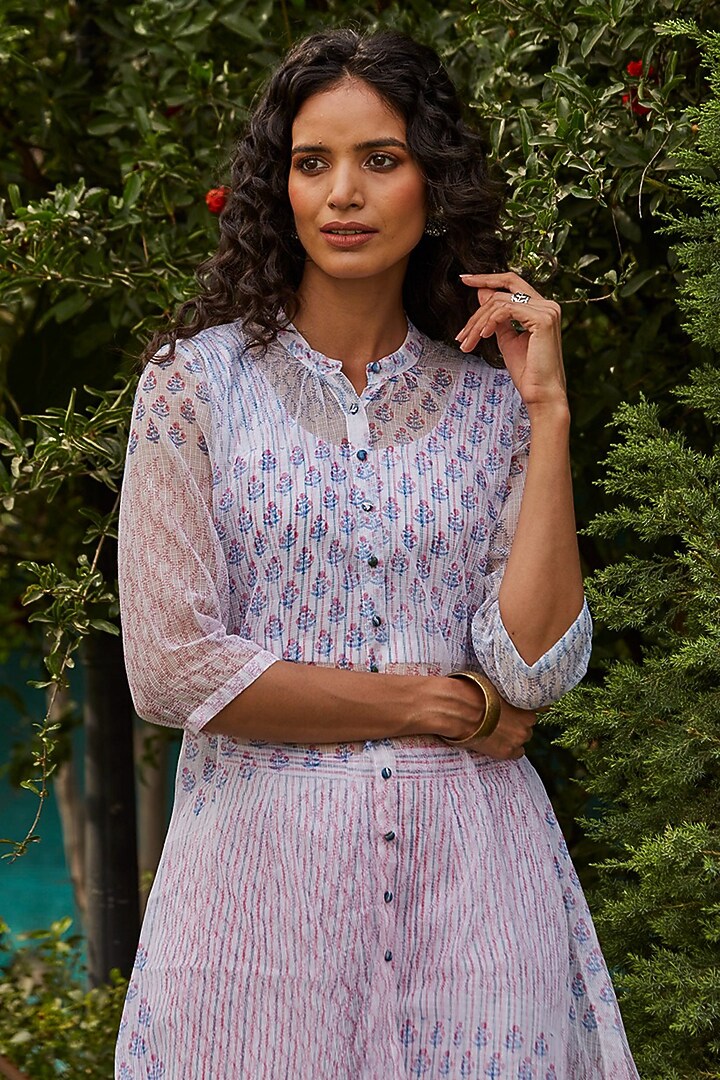 White Kota Hand Block Printed Kurta Set by PTRAANI at Pernia's Pop Up Shop