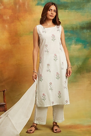 White Cambric Hand Block Printed Kurta Set by PTRAANI