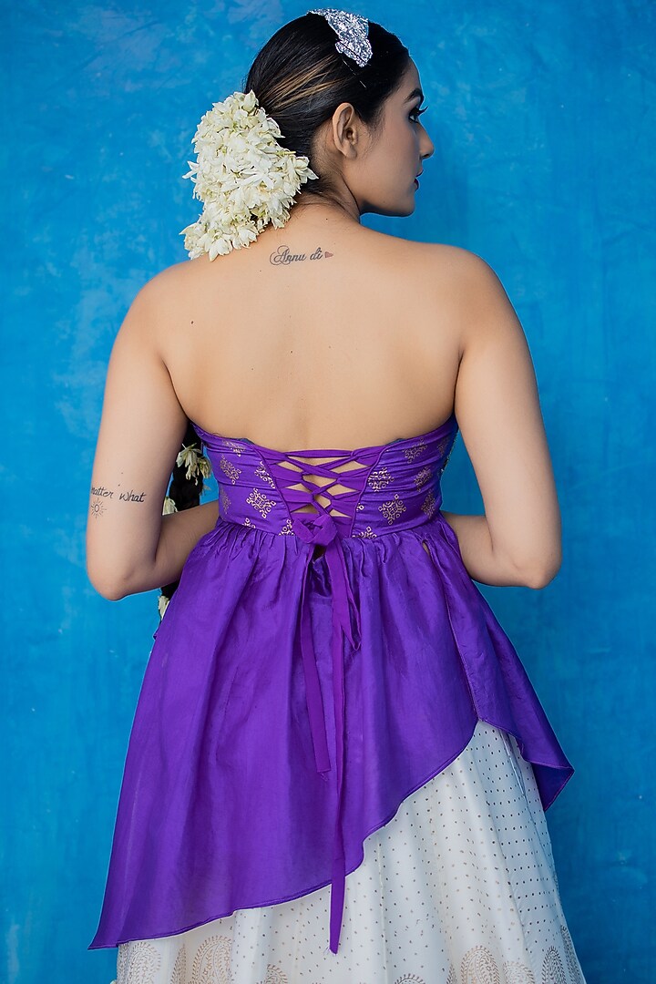 White & Gold Skirt Set in Organza Tissue by Purva Couture at Pernia's Pop Up Shop