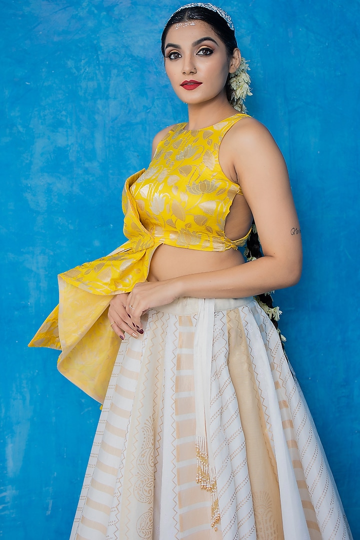 White Pure Organza Tissue Skirt Set by Purva Couture at Pernia's Pop Up Shop