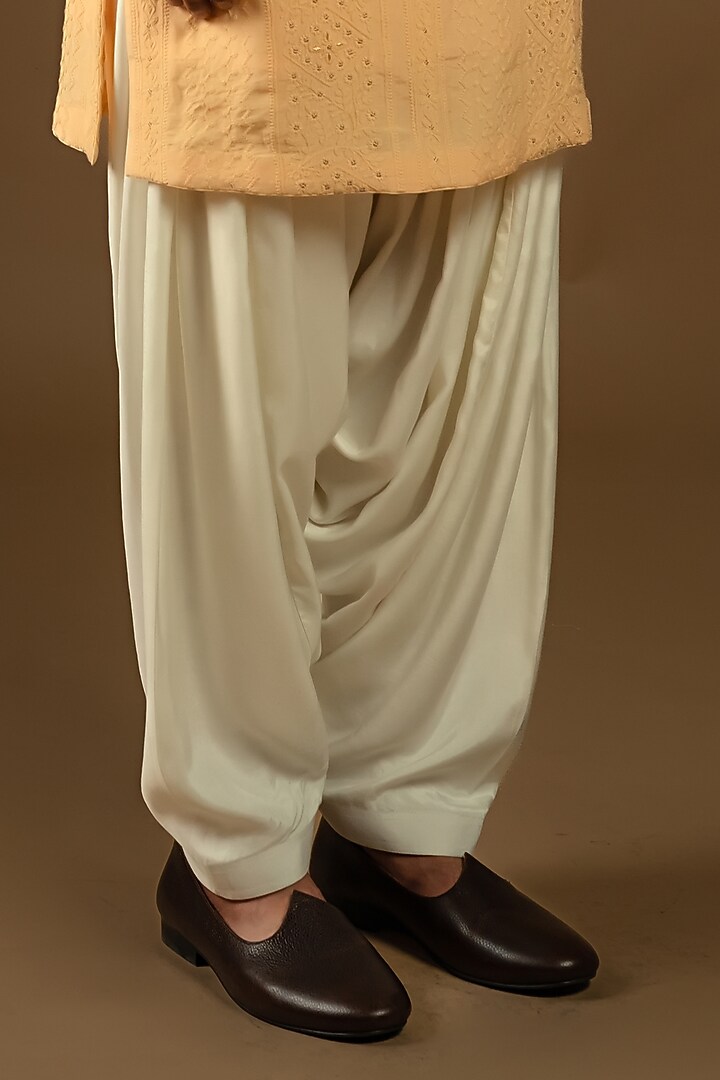 Delightful Yellow Cotton Silk Zardosi Embroidered Indo-Western Set by Punit Arora at Pernia's Pop Up Shop