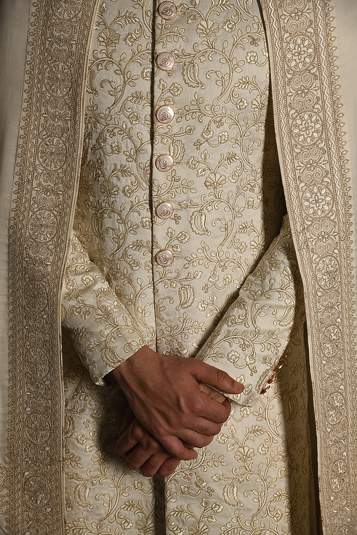 Oyster Cream Silk Embroidered Groom Sherwani Set by Punit Arora at Pernia's Pop Up Shop