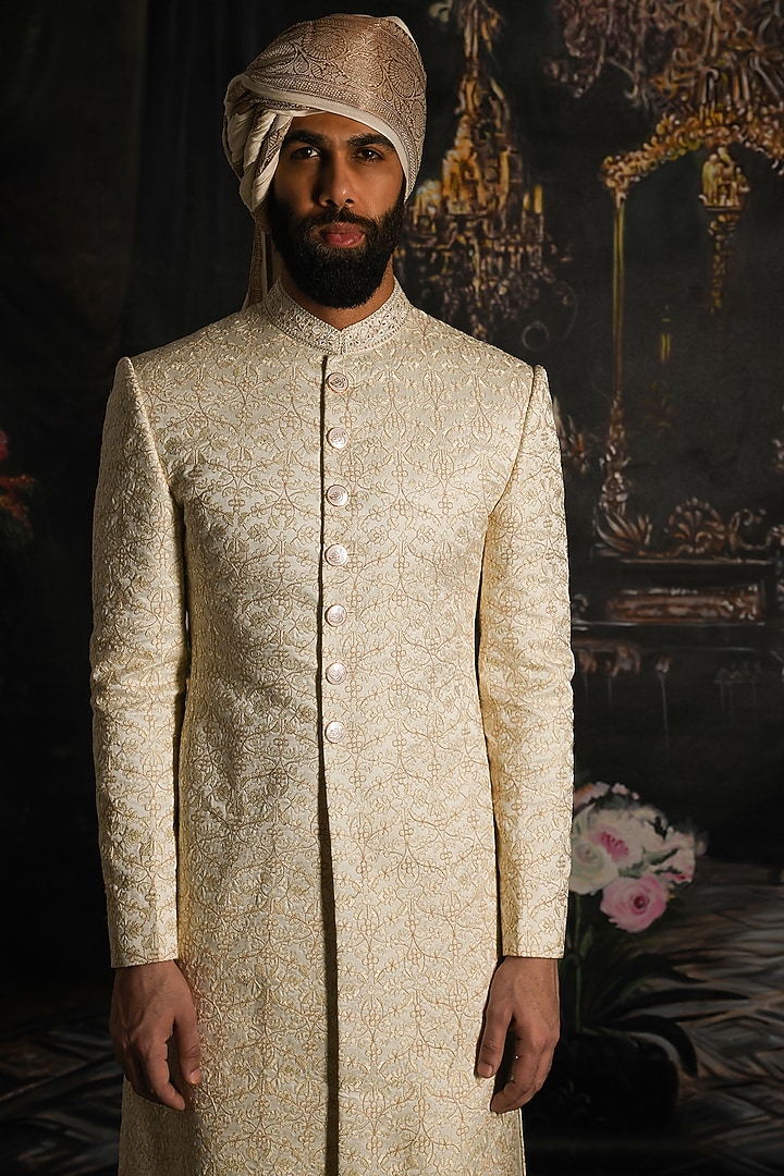 Regal Rose Ivory Silk Embroidered Groom Sherwani Set by Punit Arora at Pernia's Pop Up Shop