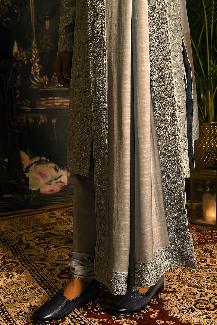 Imperial Steel Grey Silk Zardozi Embroidered Groom Sherwani Set by Punit Arora at Pernia's Pop Up Shop